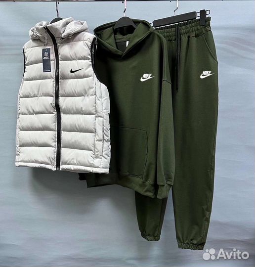 Мужской костюм тройка спортивный