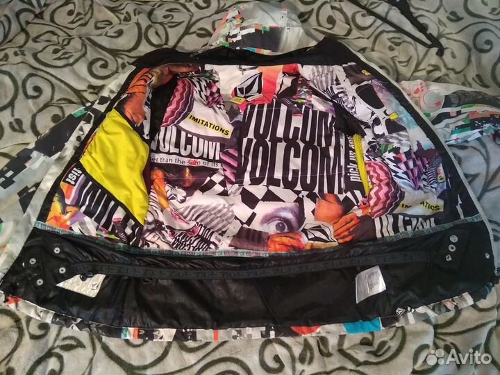 Куртка женская для сноуборда и лыж Volcom. 46 р