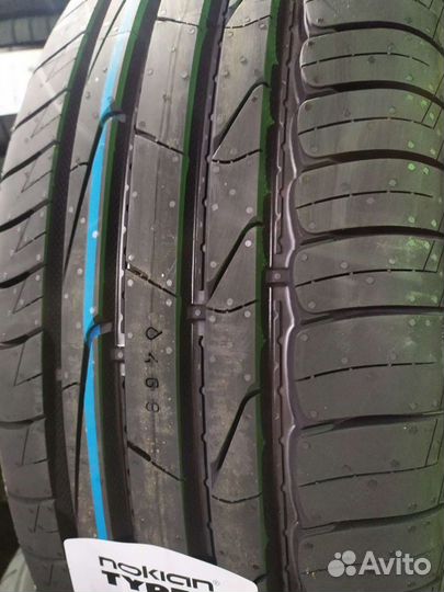 Nokian Tyres Hakka Blue 3 215/50 R17