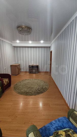 2-к. квартира, 69,4 м², 2/9 эт.