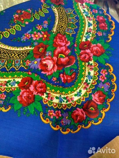 Выезд платки-шали натуральная шерсть