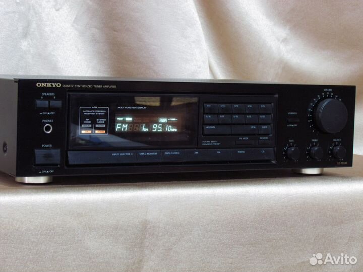 Усилители и Ресиверы Onkyo