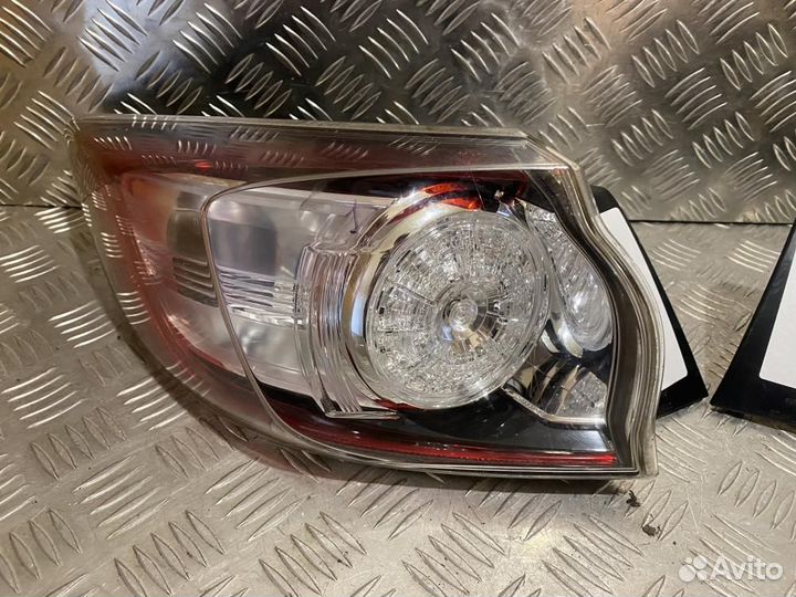 Фонарь задний наружный левый Mazda Mazda 3 BL 2008