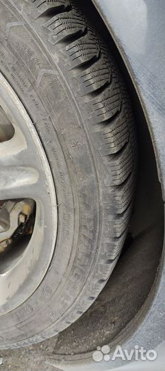 Triangle PL01 235/45 R17