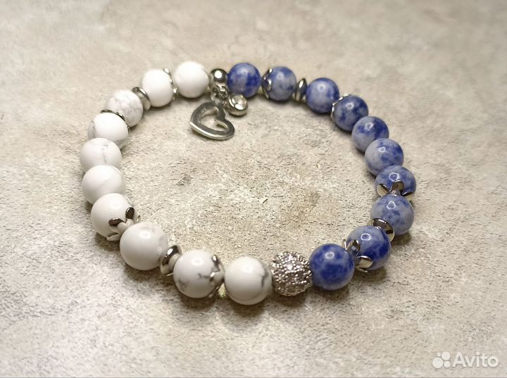 Браслет из натуральной яшмы и говлита