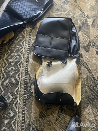 Автомобильные чехлы универсальные