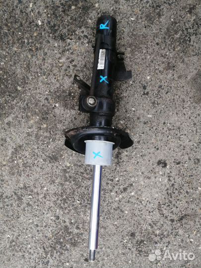 Передний правый Ford Kuga 2009