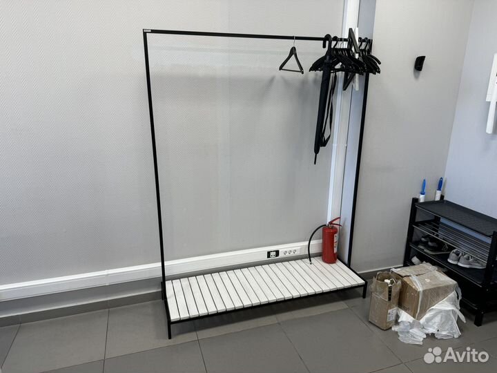 Рейл с полкой