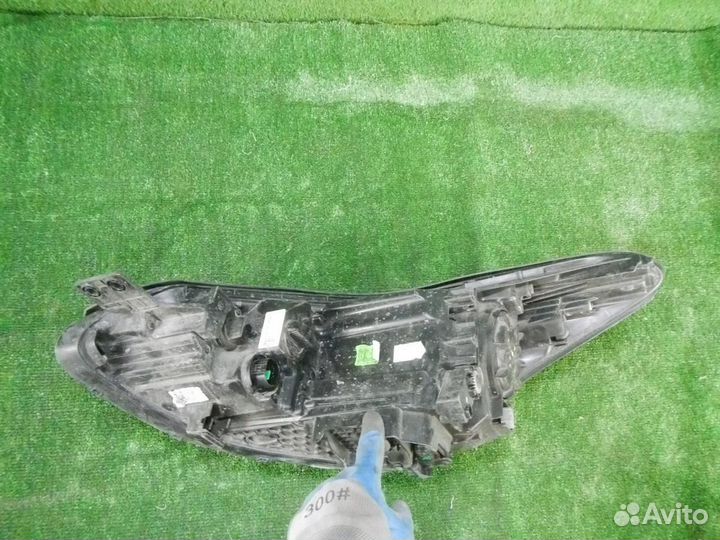 Фара правая Kia Sportage