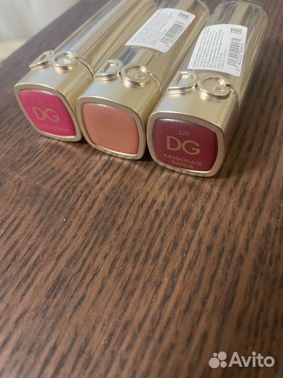 Dolce gabbana стойкая матовая помада оригинал