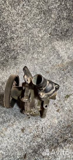 Помпа передняя Suzuki Grand Vitara 2.7 2008