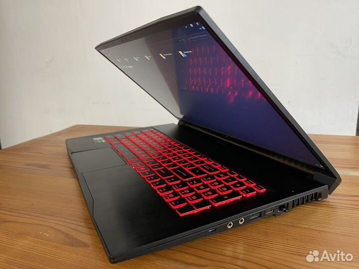 Игровой ноутбук MSI GF75 Thin 9scsr-452RU