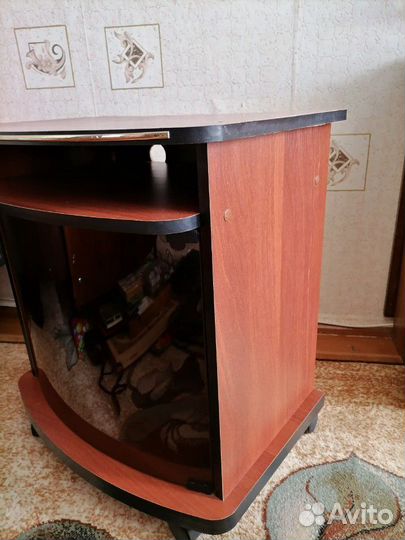 Тумба под телевизор