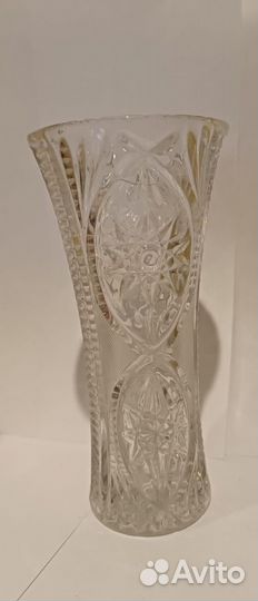 Ваза хрустальная
