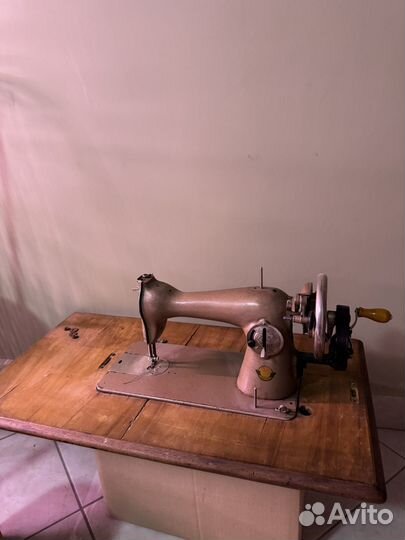 Машинка швейная пмз
