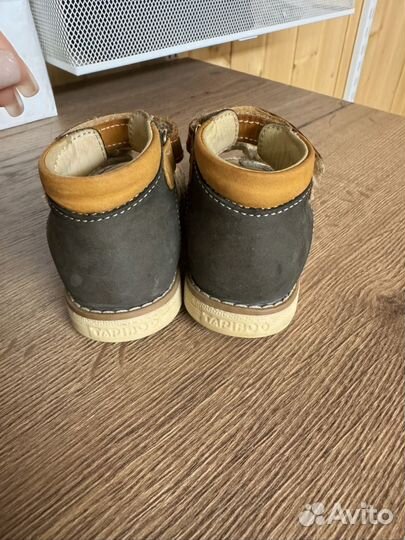 Сандалии tapiboo 20