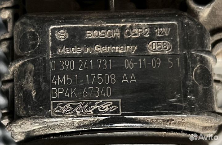 Трапеция стеклоочистителей Ford Focus