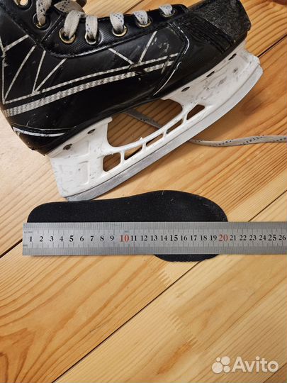 Хоккейные коньки bauer детские