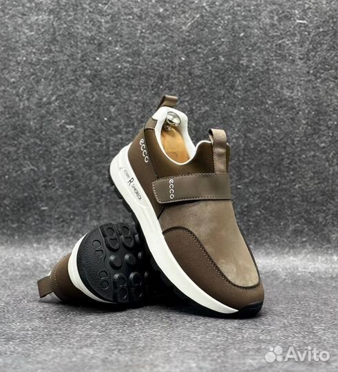 Мужские весенние кроссовки Ecco