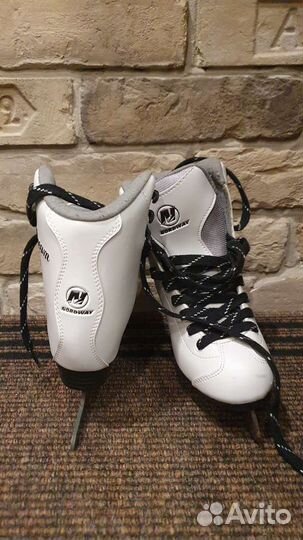 Коньки фигурные