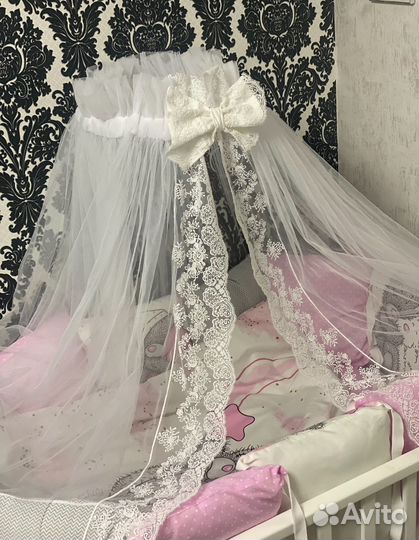 Кровать с балдахином