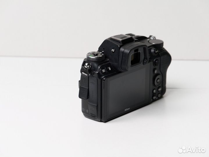 Nikon Z6 II body + комплект, хорошее состояние