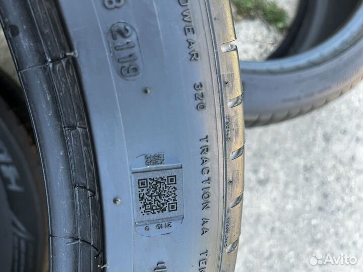 Pirelli P Zero 275/40 R22