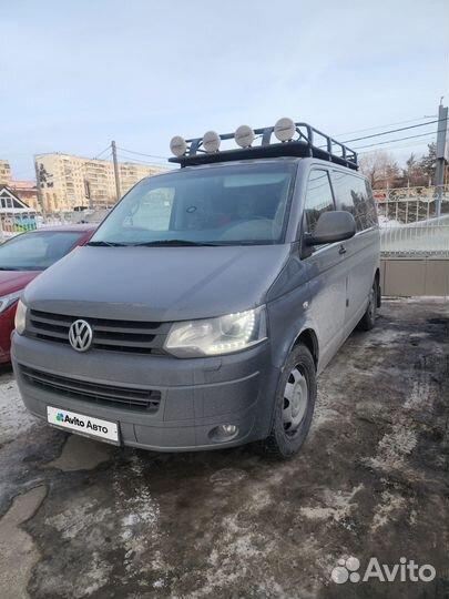 Volkswagen Caravelle 2.0 AMT, 2013, 210 000 км