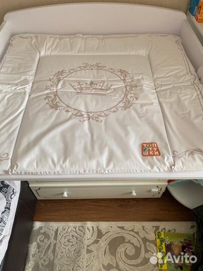 Детская кровать то 0+ комод