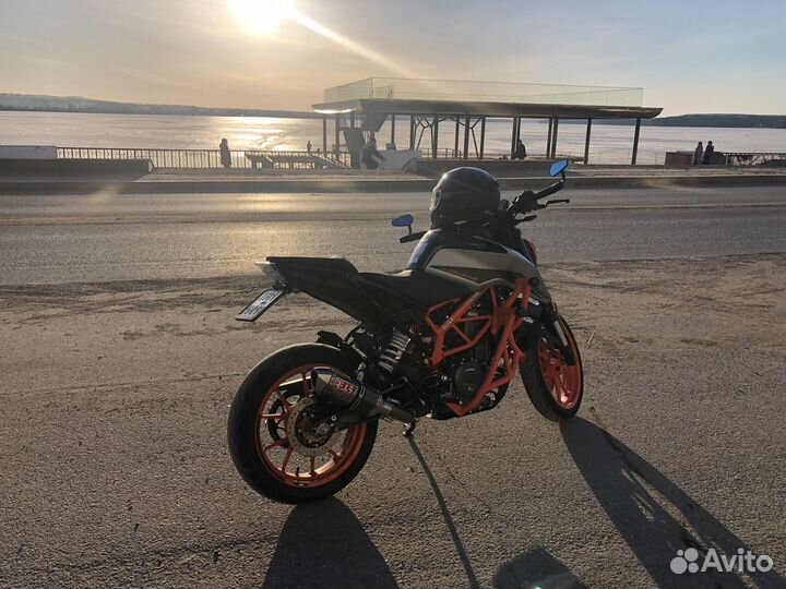 KTM duke 390