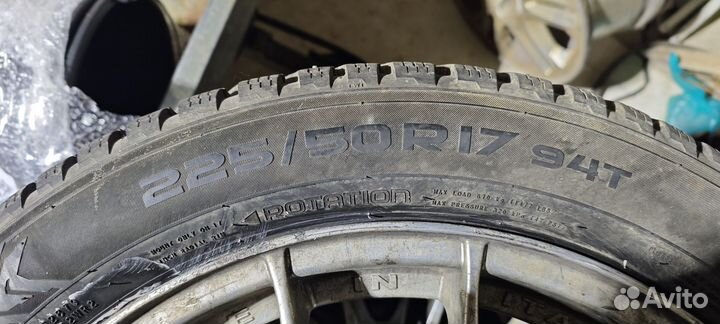 Nokian hakkapeliitta 8 225 50 r17