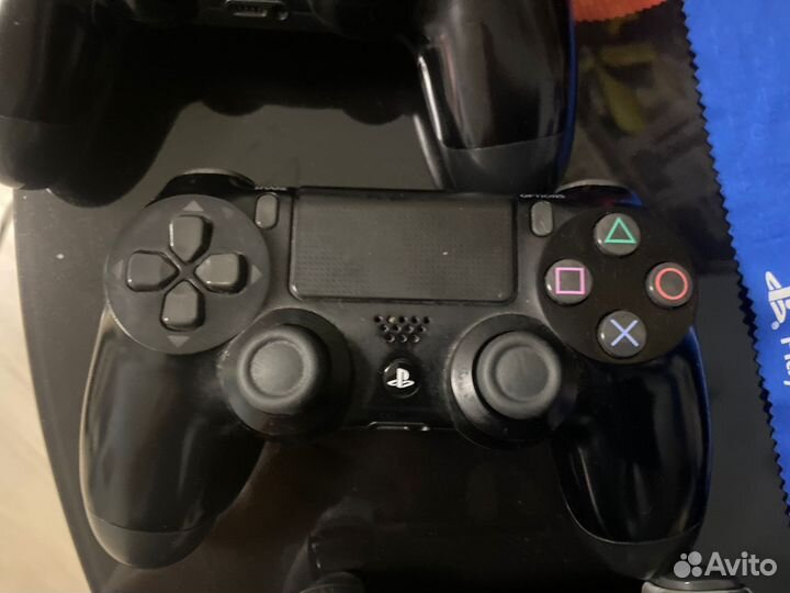 Sony Playstation 4 Slim 1Tb комплект