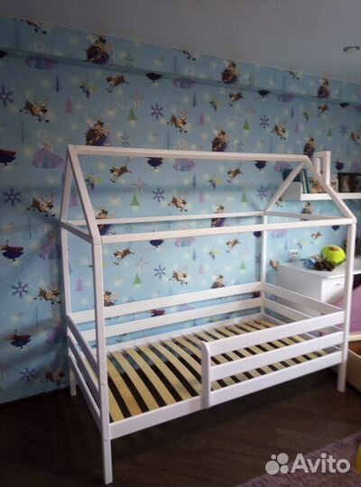 Кровать детская. Массив березы
