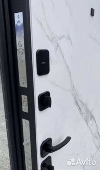 Дверь входная