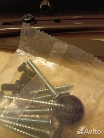 Доводчик дверной