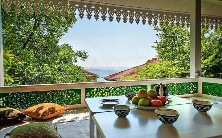 Дом 195 м² на участке 5 сот.