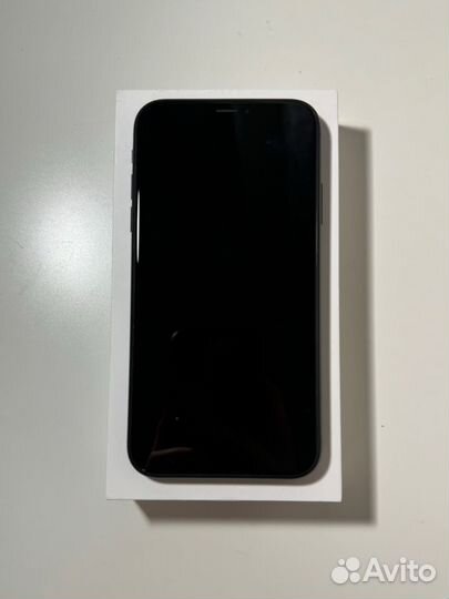 iPhone Xr, 128 ГБ