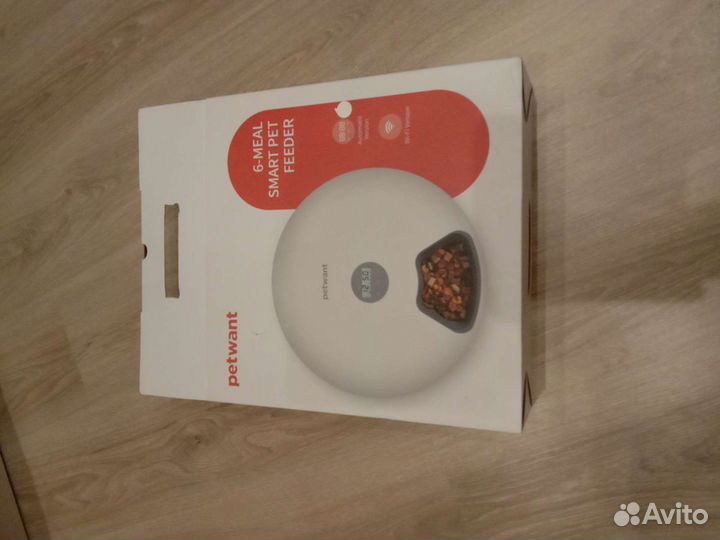 Автокормушка для кошек