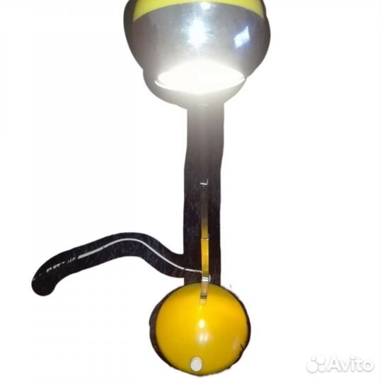 Настольный Светильник Жёлтый
