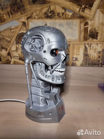 Бюст терминатора