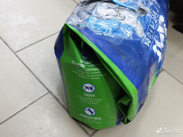 Корм для кошек