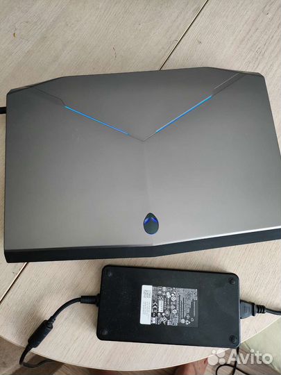 Игровой ноутбук dell alienware 17