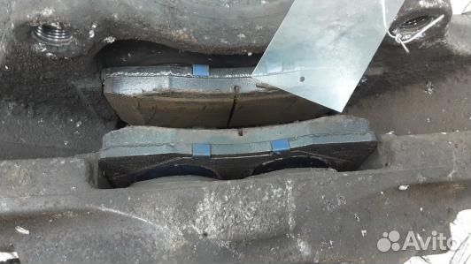 Суппорт тормозной передний правый land rover range