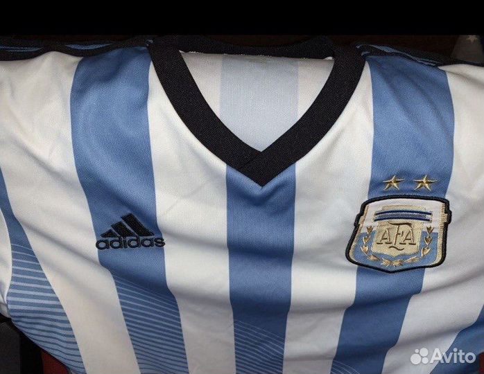 Футбольная форма с гетрами и щитками Аргентина