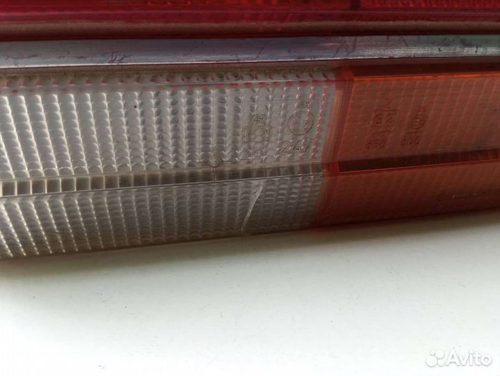 Фонарь задний правый Renault 25