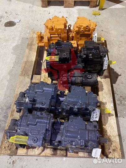Основной насос Case CX210LR K3V112DTP