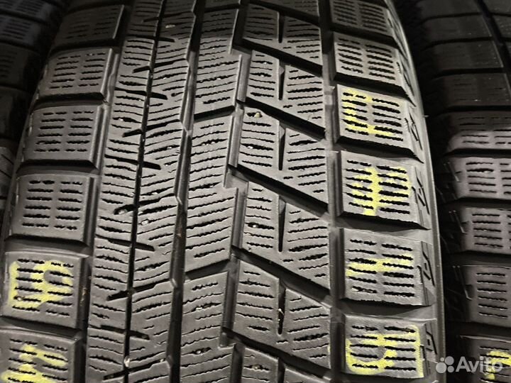 Yokohama Ice Guard IG60 215/55 R17