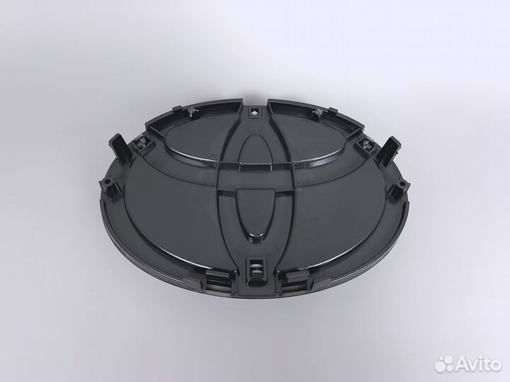 Эмблема в решетку Prado 150 с18г Сетка