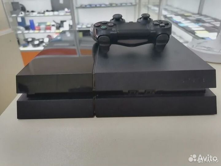 Игровая приставка PlayStation 4 FAT 1Tb