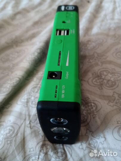 Пусковое устройство бустер для запуска авт